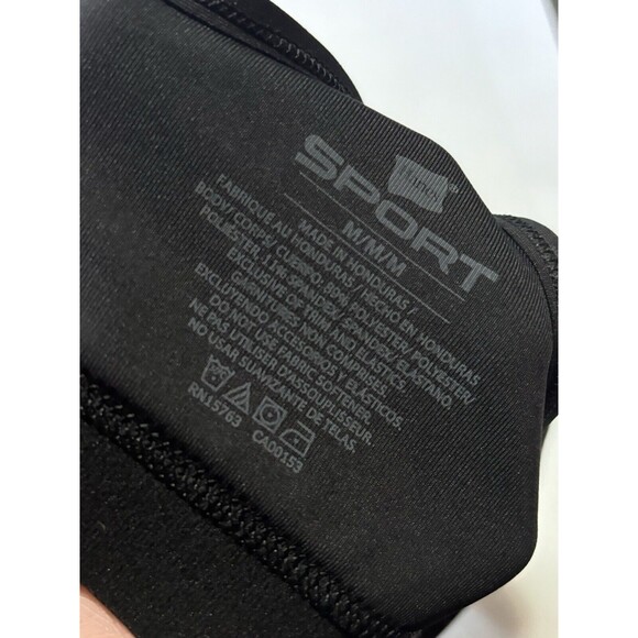 New HANES Sports Bra Size Medium Racerback Black Wireless - Picture 3 of 3